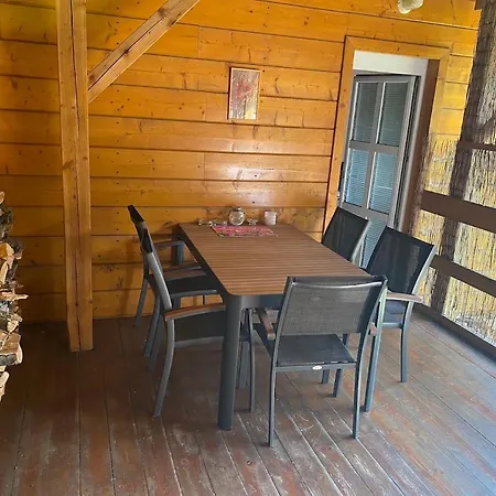 U Lesa Výprachtice